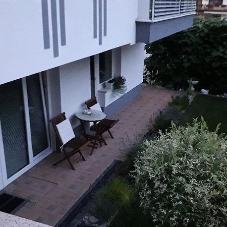 Apartma Julija Luce ภายนอก รูปภาพ